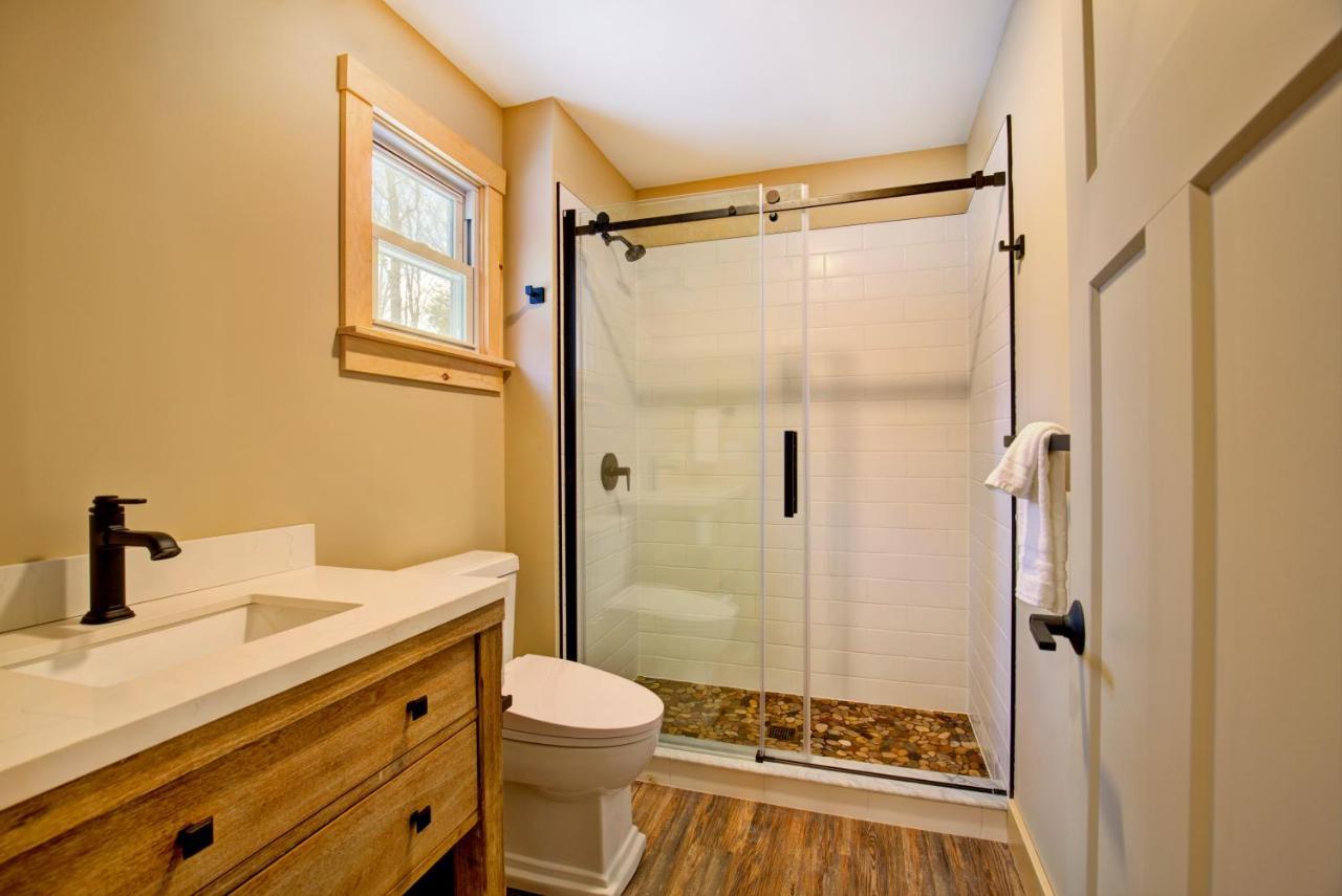 The Lodge By Sunapee Stays Exterior photo