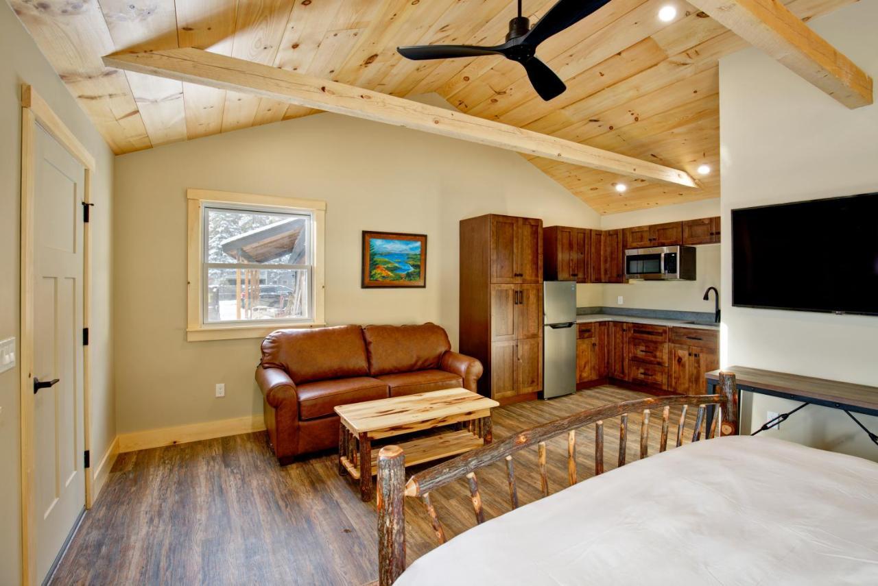 The Lodge By Sunapee Stays Exterior photo